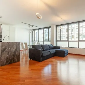 Easyhomes-madonnina View , Milan Italy